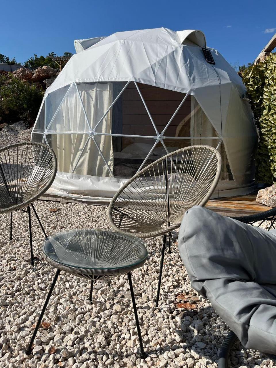 Glamping Rose Hotell Radovici Eksteriør bilde
