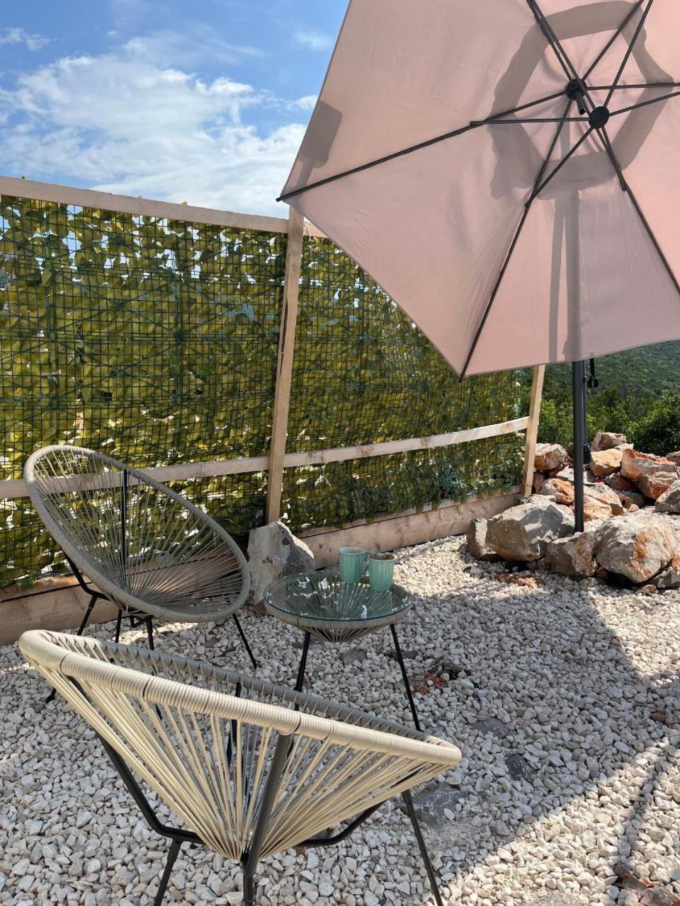 Glamping Rose Hotell Radovici Eksteriør bilde